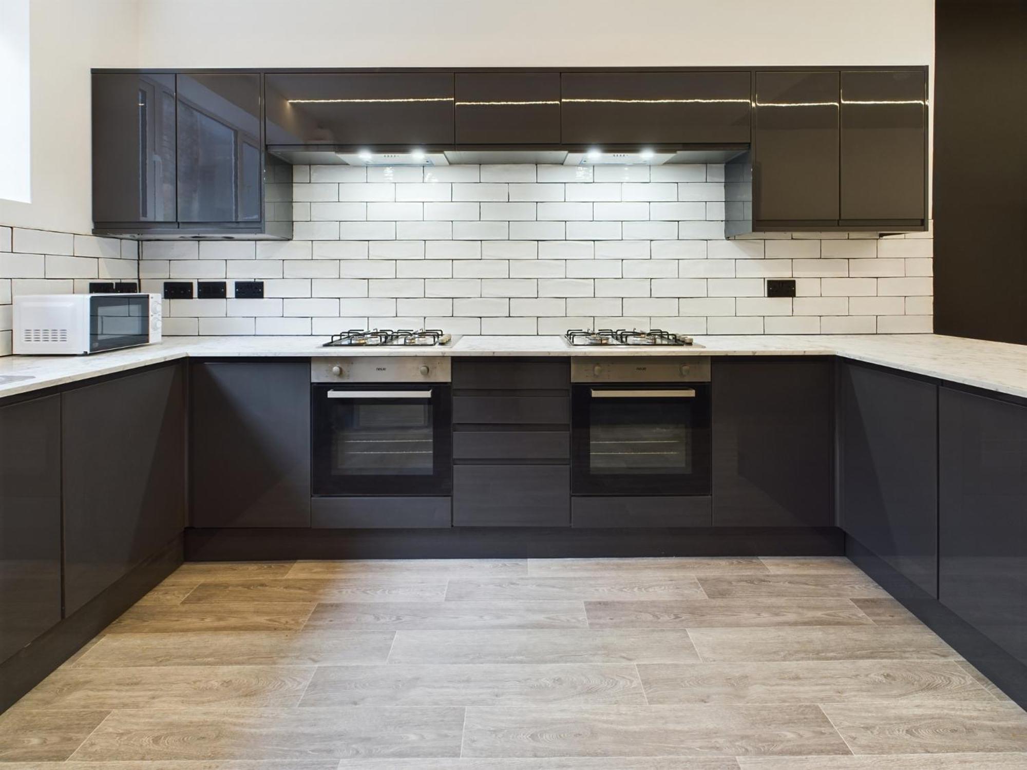 Substantial 9 Bedroom House In Swansea Sketty ภายนอก รูปภาพ